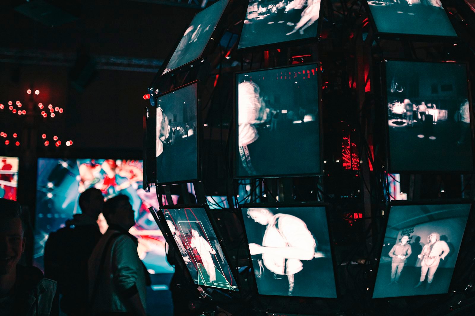 Wall of monitoring screens